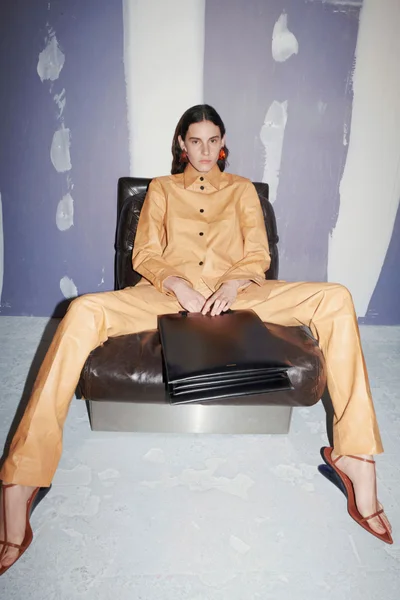 Look 17